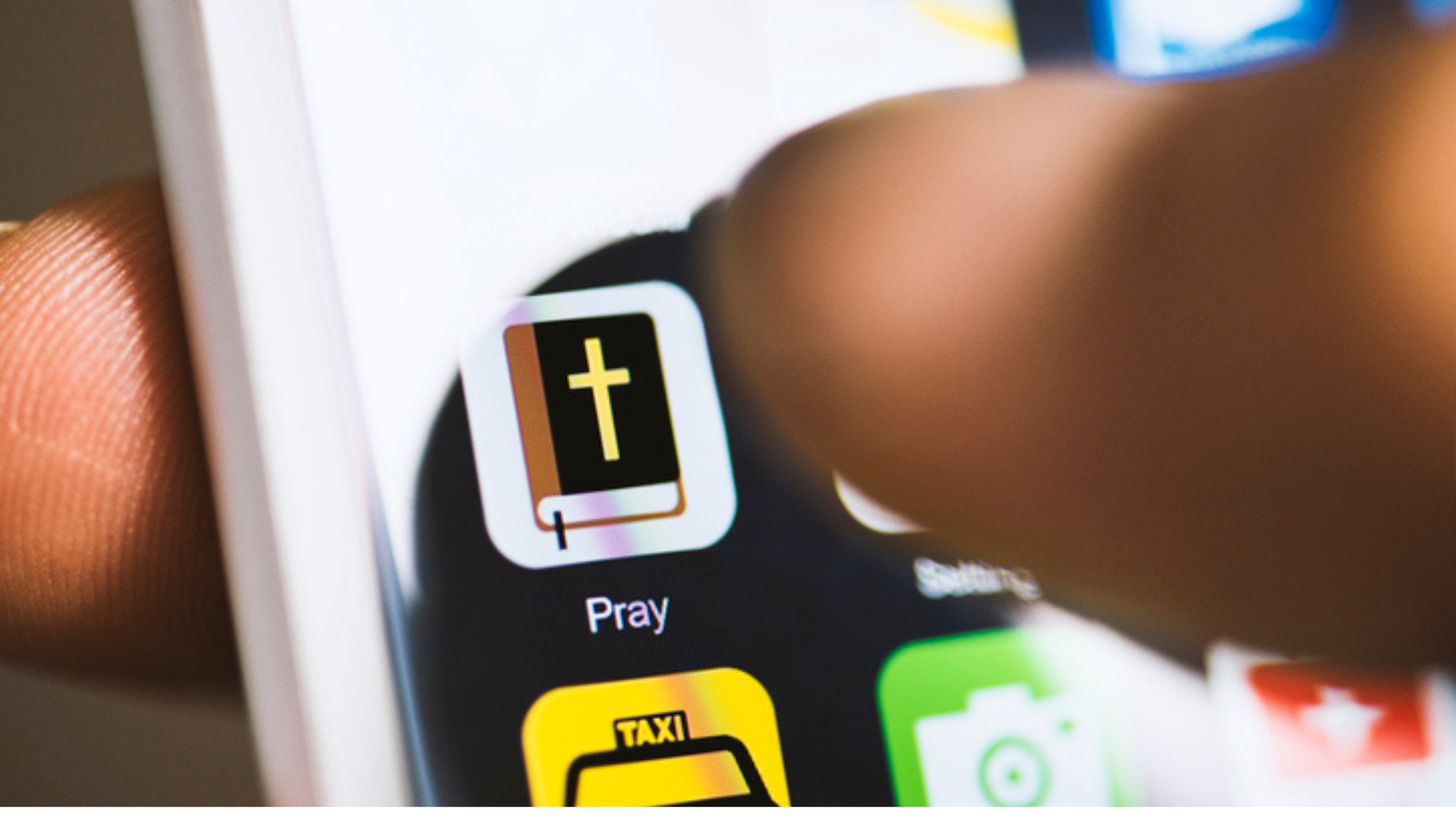 Melhores apps de Bíblia para facilitar a leitura no dia a dia